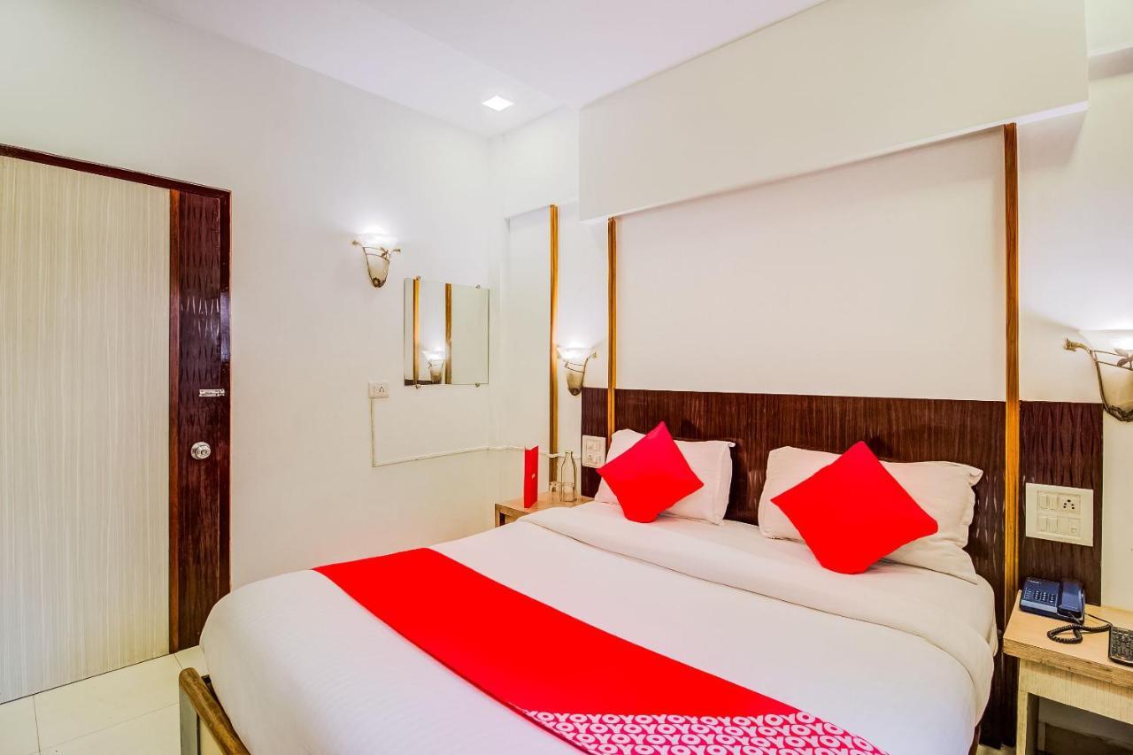 Collection O 81194 Hotel Panchratna Panvel Exterior foto